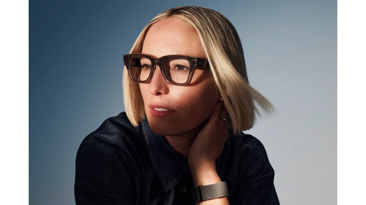 From Gadgets to Glasses: How Meta, Google, and Samsung are Turning Smart Eyewear into the Next Essential Wearable From Gadgets to Glasses: How Meta, Google, and Samsung are Turning Smart Eyewear into the Next Essential Wearable
