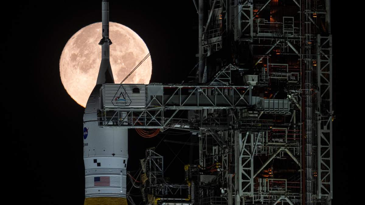 NASA Artemis 3