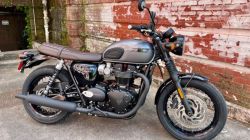 Triumph cuts prices to stay competitive in 350cc race