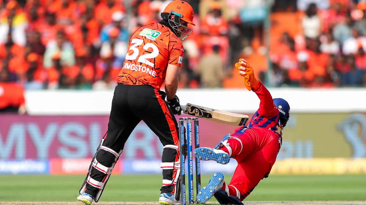 WATCH: Rishabh Pant's outrageous one-handed stunner to dismiss Liam Livingstone goes viral WATCH: Rishabh Pant's outrageous one-handed stunner to dismiss Liam Livingstone goes viral
