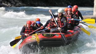 5 wildest river rafting spots to hit this summer!