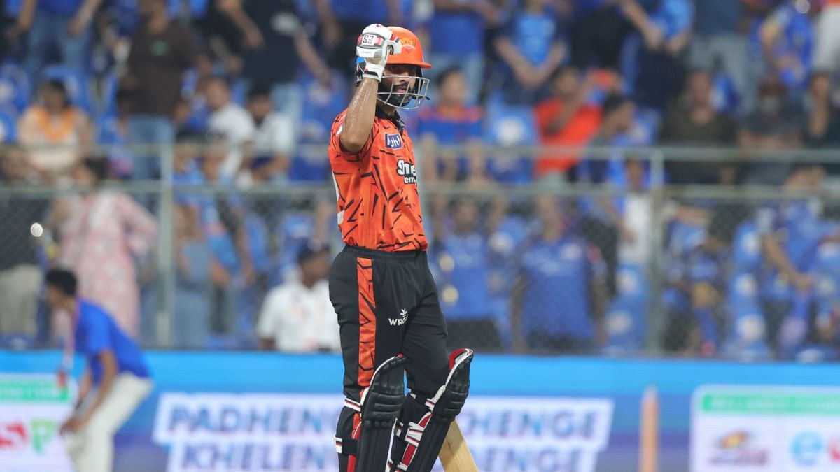 No Look Six To Bumrah: Salil Arora Proves Why Hyderabad Paid Rs 1.5 Cr to Acquire Him