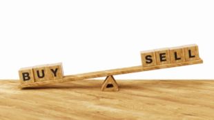 Motilal Oswal Q4 Top Stock Picks 2026 HCL Tech Cyient DLM