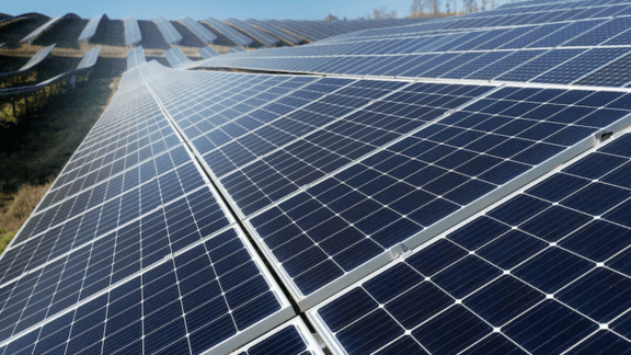 US Hits Indian Solar Exports with 123% Anti-Dumping Duty; Combined Tariffs Now Exceed 230%