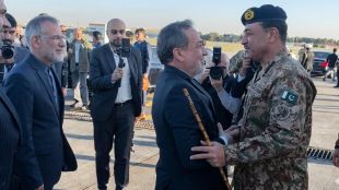 Asim Munir and delegation reaches Tehran (AP)