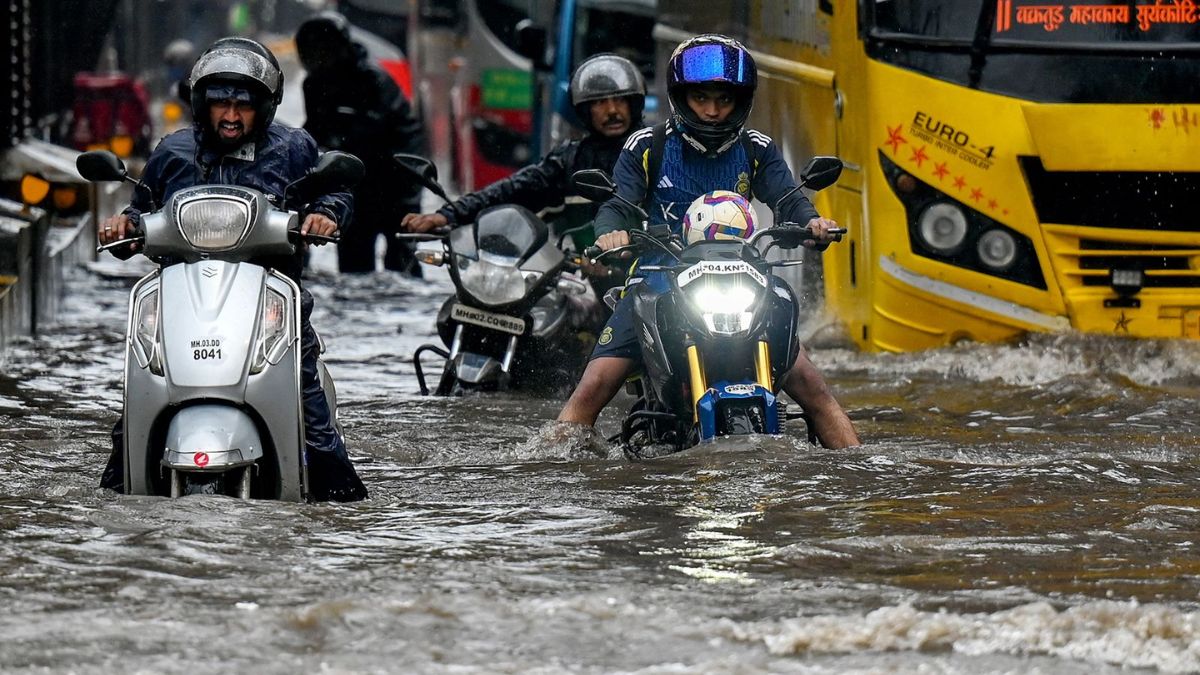 BMC has intensified monsoon preparedness in Mumbai by deploying AI to monitor desilting work, increasing dewatering pumps, and targeting flood-prone zones amid scrutiny over alleged irregularities.
