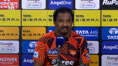 Lankan Legend Decodes IPL’s Business Mantra: Bowler Friendly Wickets Won’t Bring In Money