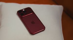 iphone 18 pro red