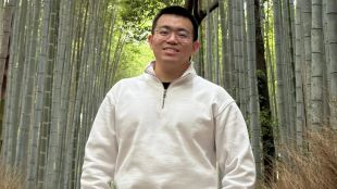 Jason Zhang, a 25-year-old former Google software engineer based in Seattle, who is currently navigating tech layoffs and interview preparation.