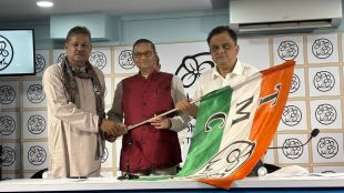 Netaji’s Grandnephew Chandra Kumar Bose Joins TMC