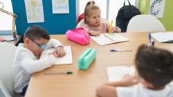 ‘Rs 2.5 lakh for learning Twinkle Twinkle’: Post on senior KG fee breakdown divides Internet