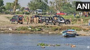 Mathura boat accident, Vrindavan boat, Yamuna river accident today, tourist boat capsizes India, Mathura news today, SDRF rescue Yamuna, NDRF Mathura operation, Uttar Pradesh boat accident, Punjab tourists Yamuna, Vrindavan latest news, boat collision pontoon bridge, India river accident breaking news