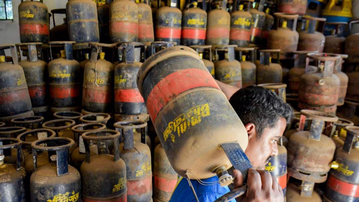 https://images.financialexpressdigital.com/2026/05/Gas-cylinder-PTI_20260320171027_20260325080525_20260405124700_20260405160842_20260413165551_20260430175037_20260501140546_20260501151030.jpg