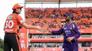 image shows Kolkata Knight Riders captain Ajinkya Rahane with his SRH counterpart.