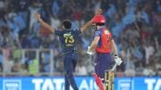Mohammed Siraj stings Punjab Kings with double wicket over, pushes them to their lowest ever IPL 2026 powerplay total.