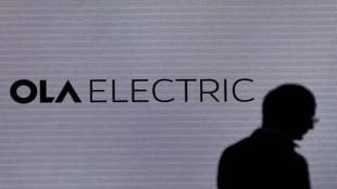 Ola Electric Narrows Q4 Loss to ₹500 Crore as Revenue Plunges 57%