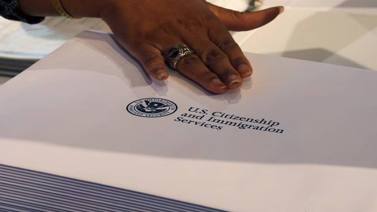 Green card door shuts for Indian advanced-degree professionals — EB-2 cap  exhausted for FY2026 - Immigration News | The Financial Express