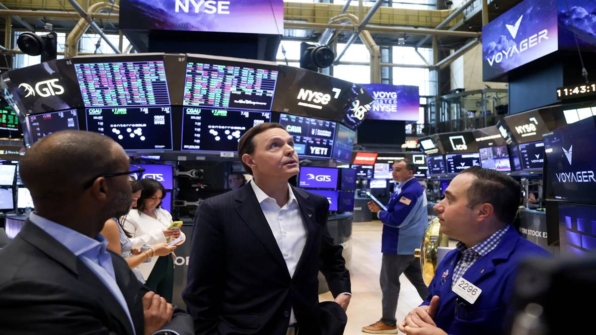 US stock futures declined on Tuesday ahead of the upcoming US CPI data announcement, with market reactions to the April CPI figures yet to be determined.