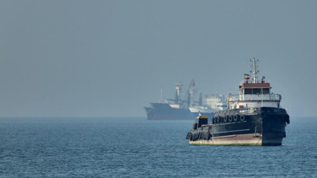Strait of Hormuz on Edge: US-Israel Pressure Mounts as Iran Nuclear Deal Falters