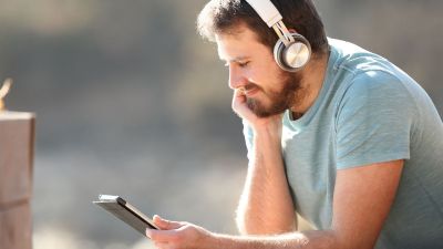 To listen or to read?
