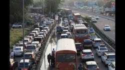 Mumbai–Bengaluru highway gridlock as hundreds of protesters block traffic in Pune