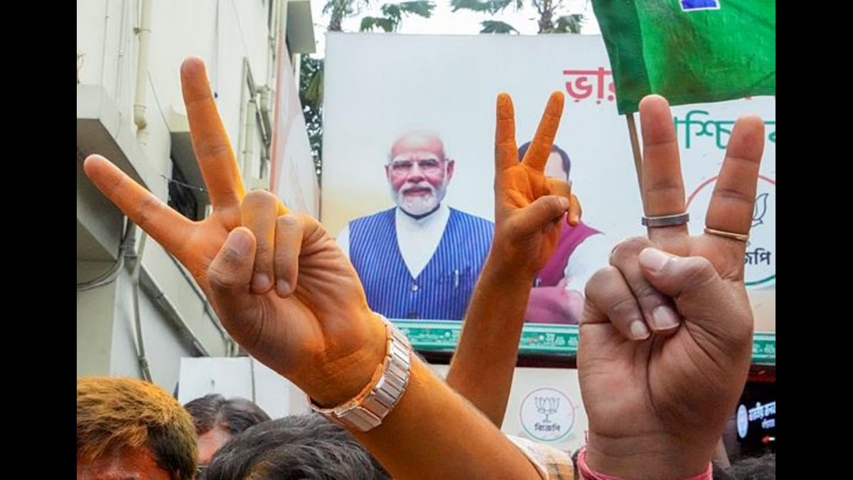 Election Commission of India West Bengal Election Results 2026 LIVE: Check West Bengal Bhabanipur, Nandigram, Murshidabad, Malda, Hooghly, Hawda, Diamond Harbour, Tollyganj assembly election results 2026 live on eci.gov.in, results.eci.gov.in. Check West Bengal TMC BJP INC election results, full winners list live on financialexpress.com.