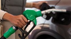 Oil companies losing Rs 750 crore daily despite recent petrol and diesel price hike: Govt