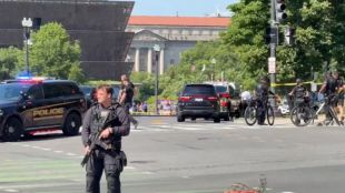 Gunfire triggers White House lockdown; armed suspect shot by Secret Service