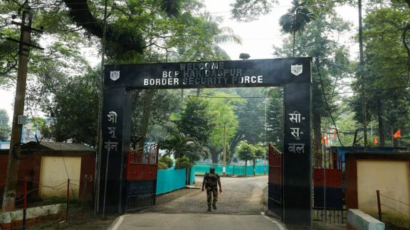 India-Bangladesh border tensions flare as Dhaka says it foiled multiple push-in attempts.