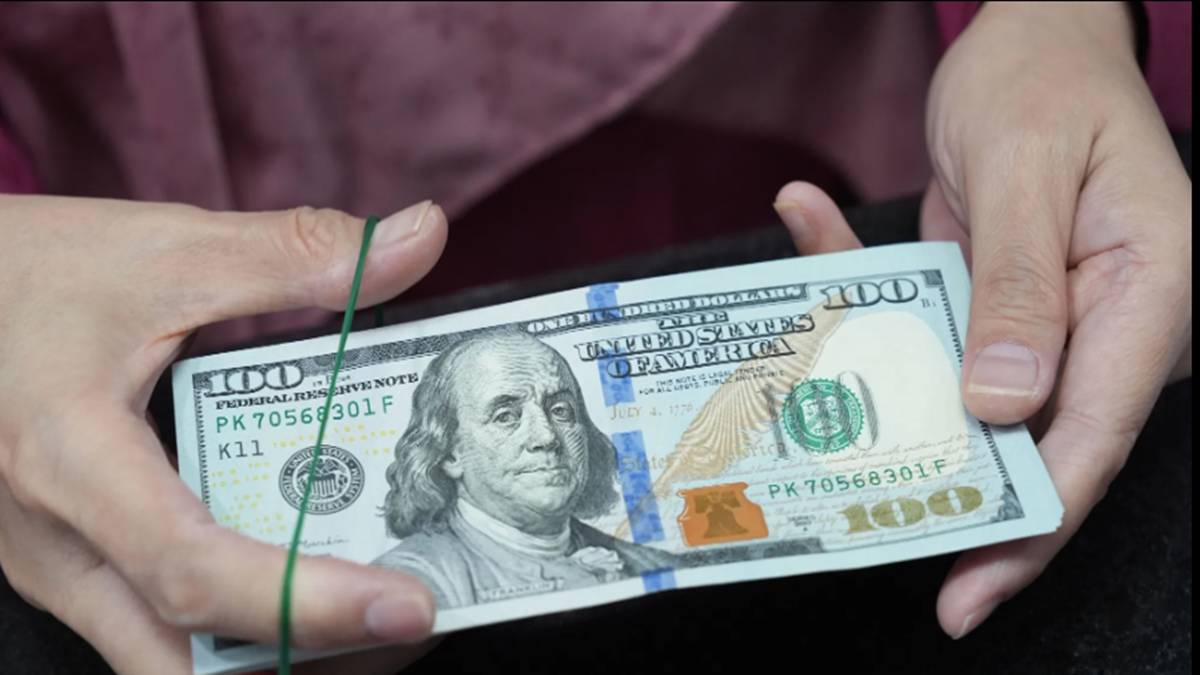 https://images.financialexpressdigital.com/2026/06/DOLLARb_307ab7.jpg