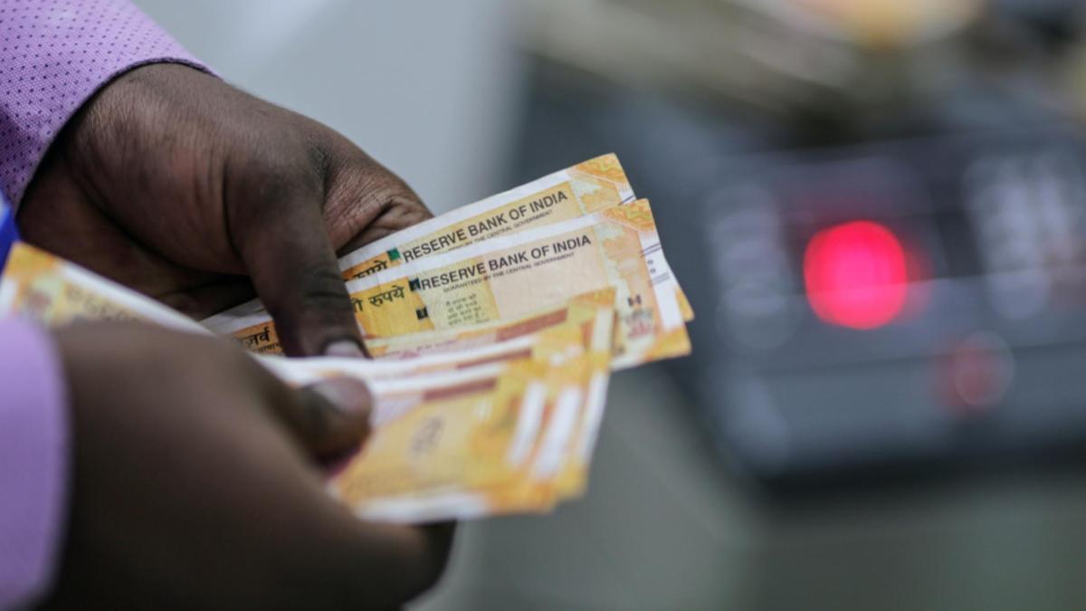 States' capital expenditure falls 8% in April
