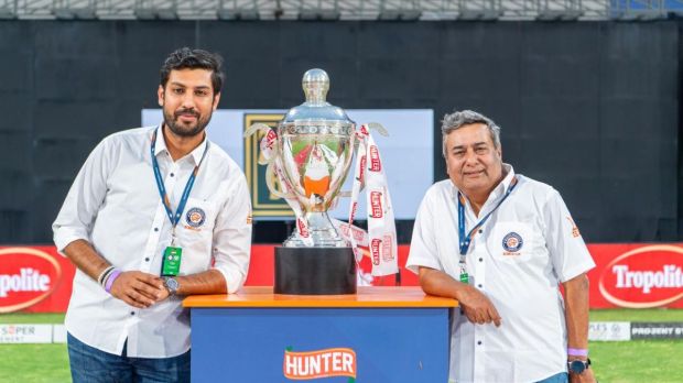 Rohan Gupta with the MPL 2026 trophy.