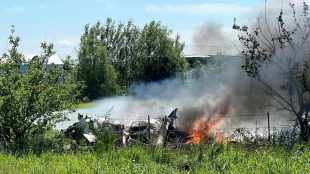 12 killed in Missouri as skydiving plane crashes moments after takeoff - What led to the accident? (Photo: AP)