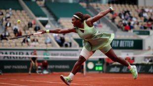 Serena Williams set for stunning return to competitive tennis at Queen's club