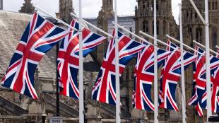 studying in UK, UK universities, UK Home Office, international students, visa rules, sponsorship regulations, university compliance, student visas, visa refusal rate, course enrolment, course completion, RAG rating system