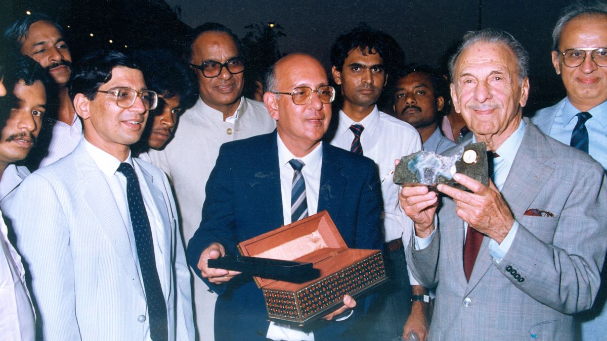 https://images.financialexpressdigital.com/2026/06/XerxesDesai.jpg