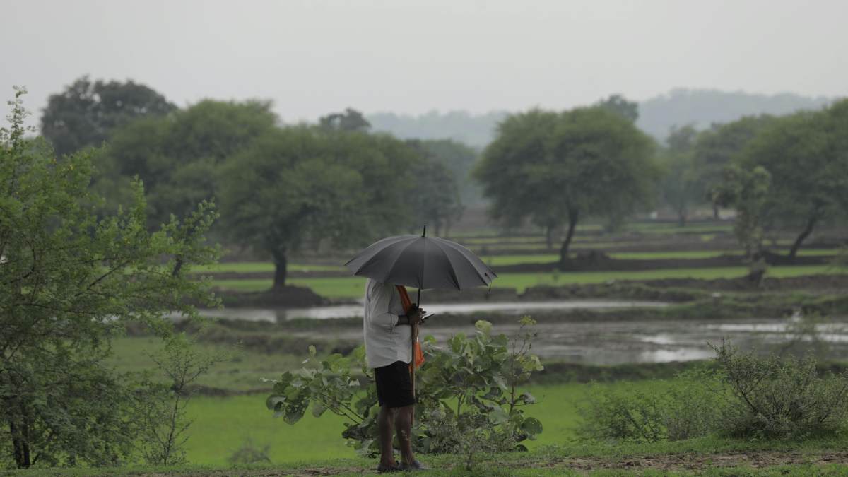 Monsoon deficit widens to 42%, kharif sowing delayed