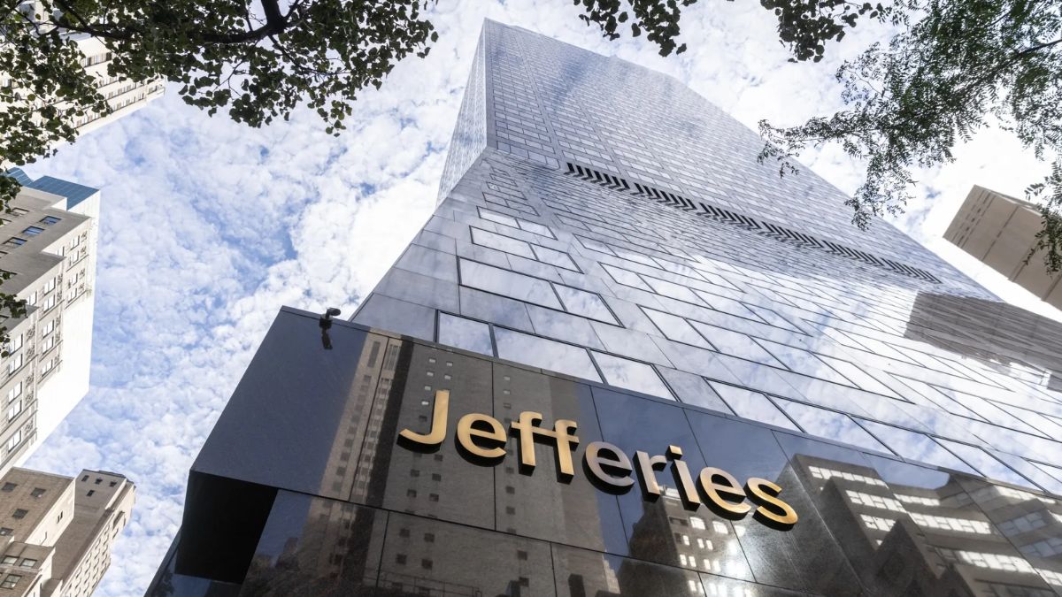 Jefferies Reports Majority of Emerging Market Funds Underweight on India Amid Valuation Concerns
