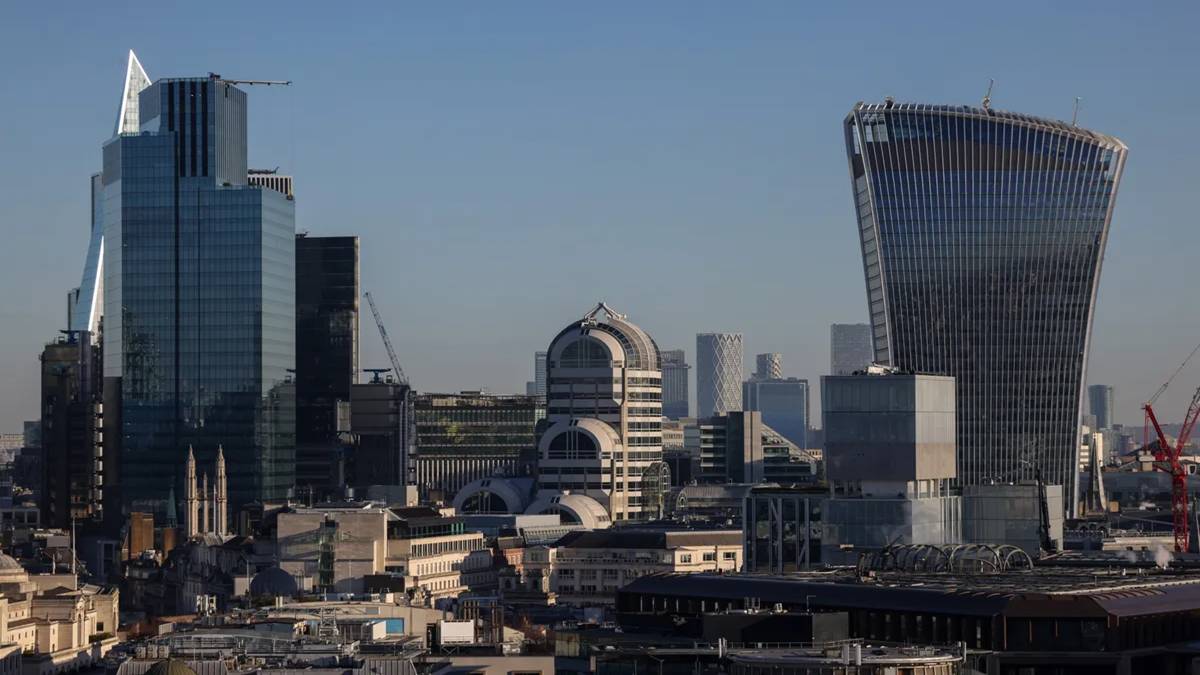 UK opens up for exceptional talent: 6 visa routes now available for skilled professionals