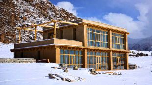 sonam wangchuk's ladakh home