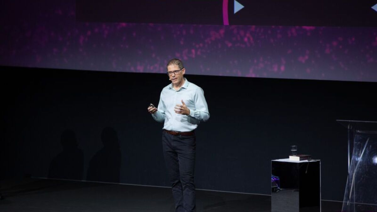 "AI is making security management more efficient, making it easier to identify and control threats. We are building AI-based intelligence that can analyse activity and identify threats even before humans can," he told FE. "AI is making security management more efficient, making it easier to identify and control threats. We are building AI-based intelligence that can analyse activity and identify threats even before humans can," he told FE.