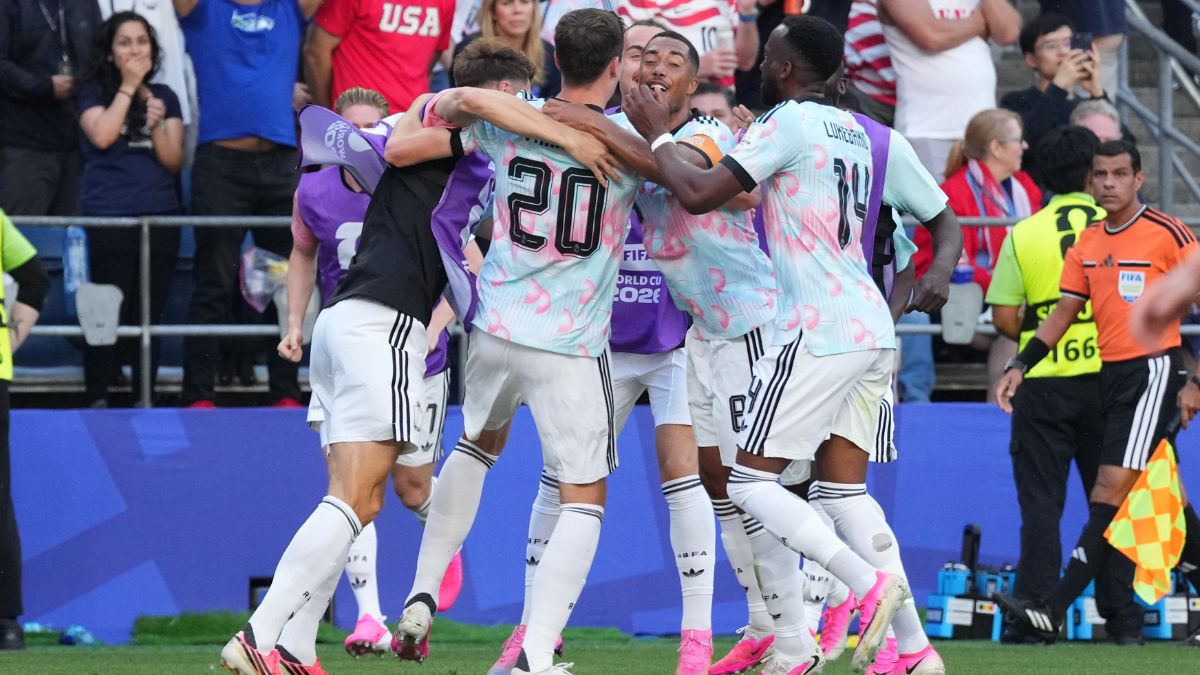 Trump kann das US-Team bei der FIFA-Weltmeisterschaft nicht retten ...