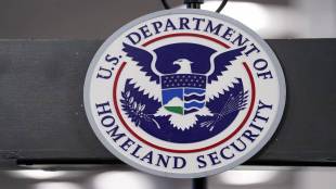 DHS registration rule, foreigner registration US, USCIS Form G-325R, foreigner fingerprinting, INA compliance, US visa registration, foreign national registration, DHS rule 2026, immigration penalties, foreigner registration tool