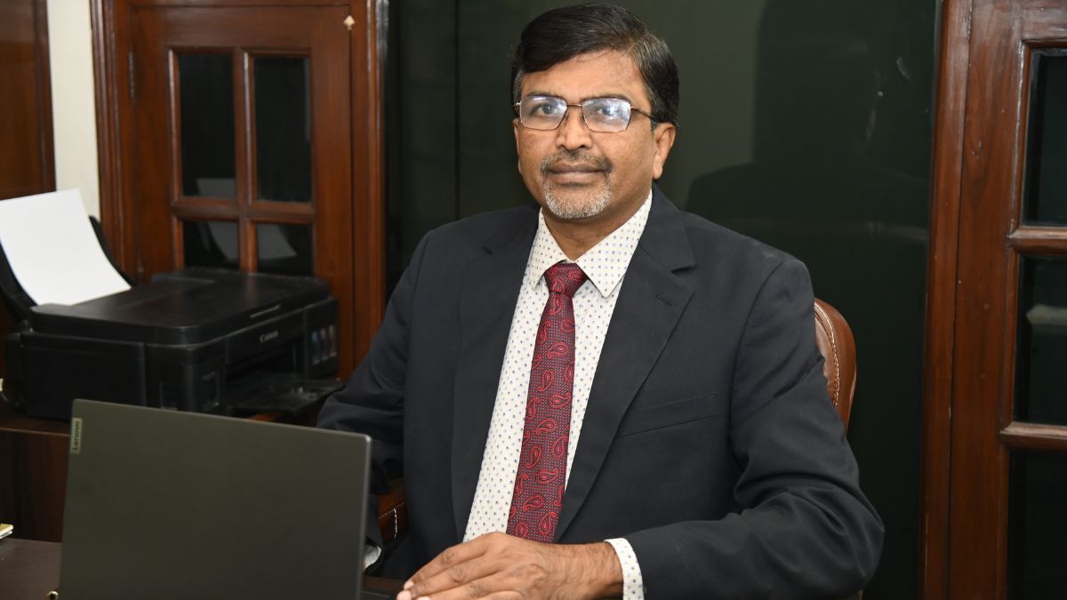 The microfinance sector has always been cyclical, experiencing periods of rapid growth followed by stress. Yet its resilience and ability to recover have consistently reassured lenders. The microfinance sector has always been cyclical, experiencing periods of rapid growth followed by stress. Yet its resilience and ability to recover have consistently reassured lenders.