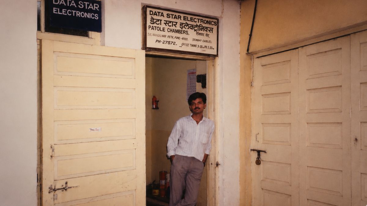 He recalled with a smile about his father’s strict demeanour and his mother’s mild nature that in many ways became the foundation of his personality. He recalled with a smile about his father’s strict demeanour and his mother’s mild nature that in many ways became the foundation of his personality.