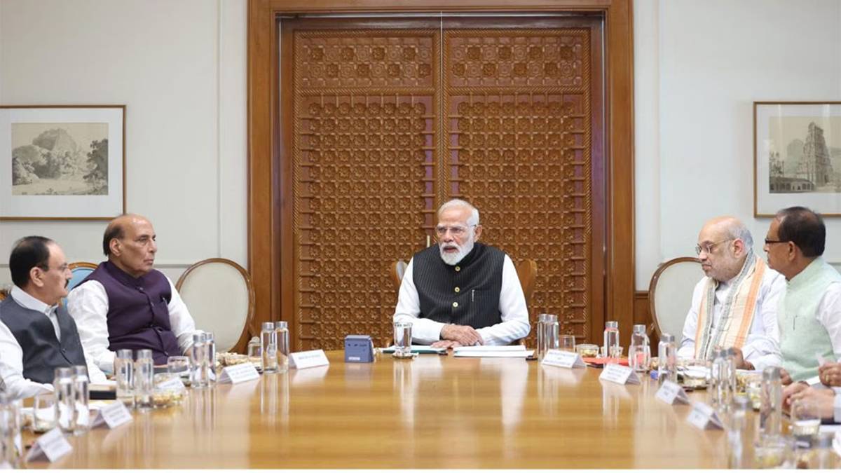Let go a little: Cabinet Secretary to babus