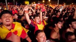 Spain fans flood Cibeles after FIFA win, but feel bad for Messi: ‘Only Argentina player we feel for is him’