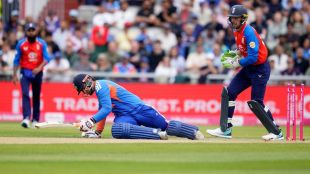 Vaibhav Sooryavanshi scored 14 on his international debut, how much did Sachin, Dhoni and Kohli on their debuts?