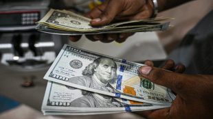 FCNR interest rates, RBI FCNR scheme, NRI deposit scheme, NRI FCNR scheme, dollar deposits,