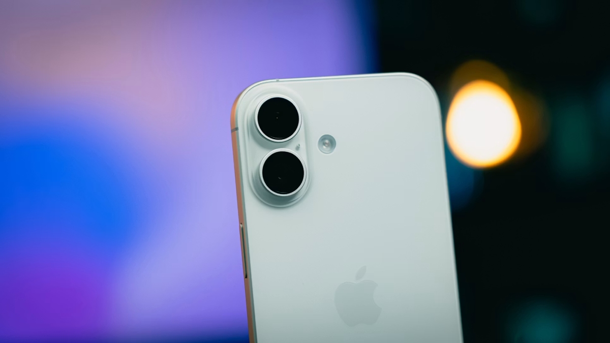 iPhone 17